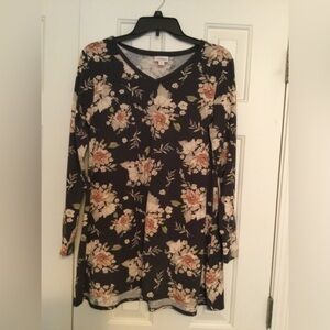 Lularoe XS Gorgeous Floral Elizabeth Tunic Top